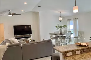 223 SW 31st St, Cape Coral, FL 33914 - Photo 6