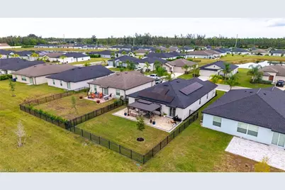 4066 San Clemente Ct, North Fort Myers, FL 33917 - Photo 34