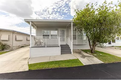 11611 Oakdale Dr #458, Fort Myers, FL 33908 - Photo 2