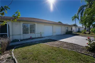 931/933 SE 23rd Pl, Cape Coral, FL 33990 - Photo 2
