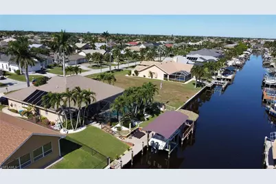 5329 SW 8th Ct, Cape Coral, FL 33914 - Photo 2