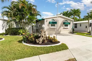 3048 Crystal Lake Dr, Naples, FL 34120 - Photo 26