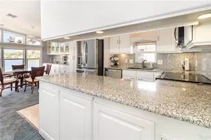 3048 Crystal Lake Dr, Naples, FL 34120 - Photo 6