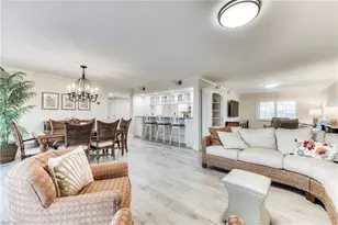 1605 Middle Gulf Dr, Sanibel, FL 33957 - Photo 10