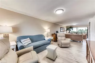 1605 Middle Gulf Dr, Sanibel, FL 33957 - Photo 14