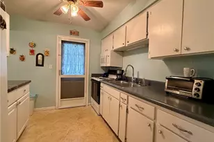 7 Desert Candle Cir, Lehigh Acres, FL 33936 - Photo 10