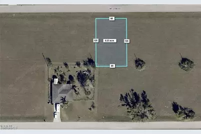 1720 NE 17th St, Cape Coral, FL 33909 - Photo 2