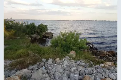 1322 Old Bridge Rd, North Fort Myers, FL 33917 - Photo 30