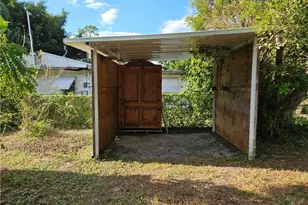 1322 Old Bridge Rd, North Fort Myers, FL 33917 - Photo 26