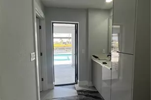 1215 NW 38th Ave, Cape Coral, FL 33993 - Photo 20