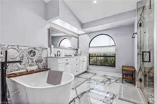 2528 SE 25th Ave, Cape Coral, FL 33904 - Photo 10