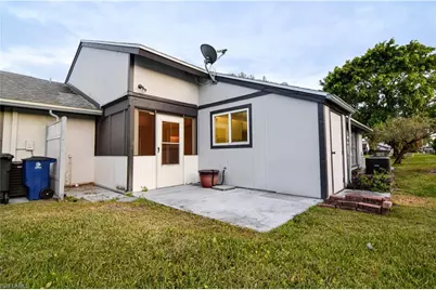 10514 Newbury Ct, Lehigh Acres, FL 33936 - Photo 30