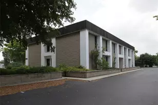 1910 Park Meadows Dr, Fort Myers, FL 33907 - Photo 1