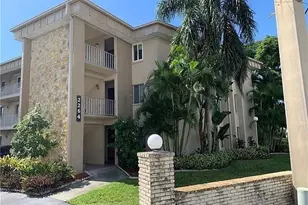 2264 Winkler Ave, Fort Myers, FL 33901 - Photo 1