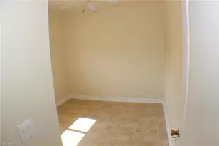 607 SE 13th Pl, Cape Coral, FL 33990 - Photo 10