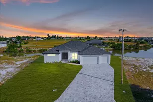 1003 NW 33rd Ave, Cape Coral, FL 33993 - Photo 2