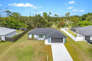 2223 NE 28th St, Cape Coral, FL 33909 - Photo 14