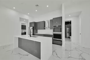 610 NW 1st St, Cape Coral, FL 33993 - Photo 8