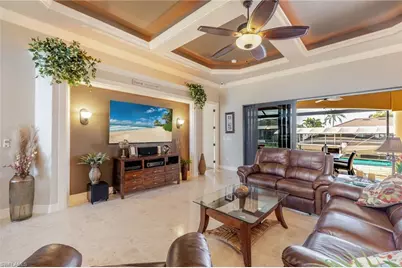 1504 Mohawk Pkwy, Cape Coral, FL 33914 - Photo 8