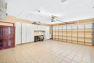 2531 SE 25th Ave, Cape Coral, FL 33904 - Photo 28