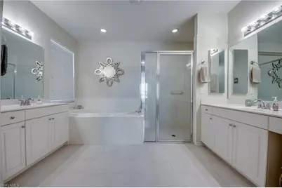 2647 Maraval Ct, Cape Coral, FL 33991 - Photo 14