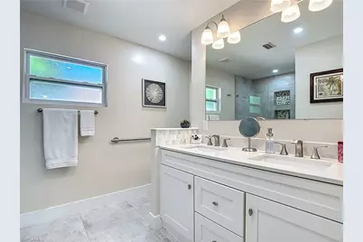 27391 Pelican Ridge Cir, Bonita Springs, FL 34135 - Photo 20