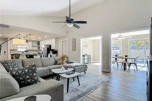 27391 Pelican Ridge Cir, Bonita Springs, FL 34135 - Photo 12