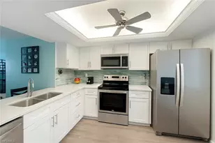11500 Caravel Cir, Fort Myers, FL 33908 - Photo 2