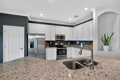 14733 Cantabria Dr, Fort Myers, FL 33905 - Photo 6