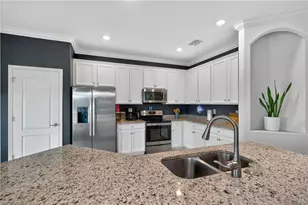 14733 Cantabria Dr, Fort Myers, FL 33905 - Photo 6