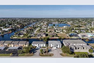 429 SW 47th Ter #1-4, Cape Coral, FL 33914 - Photo 4