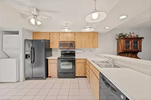 137 Pinebrook Dr, Fort Myers, FL 33907 - Photo 12