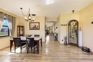 3014 SW 9th Pl, Cape Coral, FL 33914 - Photo 12