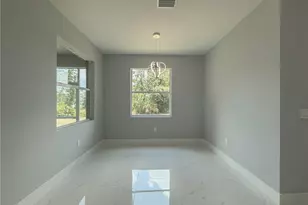 6137 Higgins Ave, Fort Myers, FL 33905 - Photo 8