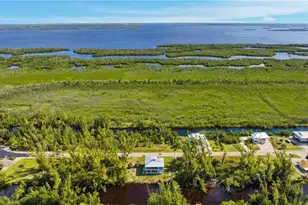 3811 Crestwell Ct, Saint James City, FL 33956 - Photo 44