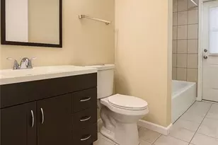 109 SE 46th Ln, Cape Coral, FL 33904 - Photo 14