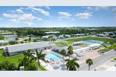 11361 Dogwood Ln, Fort Myers Beach, FL 33931 - Photo 10