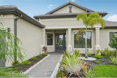 11674 Russet Trl, Fort Myers, FL 33913 - Photo 2