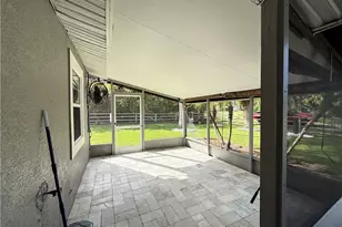 327 Montgomery Ave, Fort Myers, FL 33905 - Photo 4