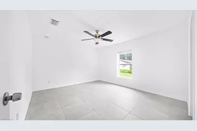 3212 Jeffcott St, Fort Myers, FL 33916 - Photo 20