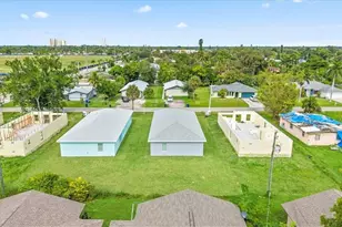 3216 Jeffcott St, Fort Myers, FL 33916 - Photo 36