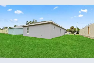 3216 Jeffcott St, Fort Myers, FL 33916 - Photo 32