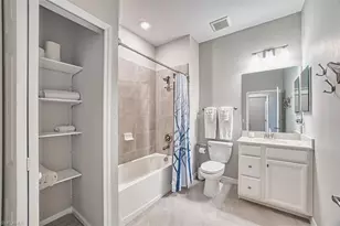 12000 Hawthorn Lake Dr, Fort Myers, FL 33913 - Photo 32