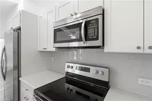 5117 SW 15th Pl, Cape Coral, FL 33914 - Photo 12