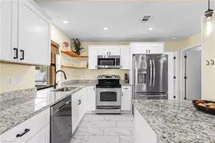 1803 SE 15th Ave, Cape Coral, FL 33990 - Photo 8