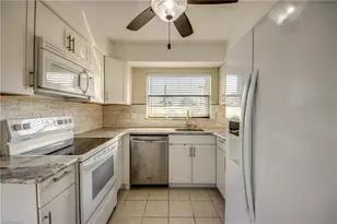 628 SE 12th Ct, Cape Coral, FL 33990 - Photo 8