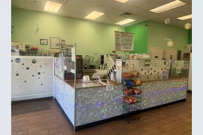 1622 Del Prado Blvd S, Cape Coral, FL 33990 - Photo 4