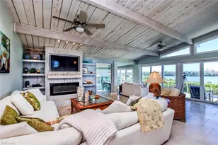 2667 Coconut Dr, Sanibel, FL 33957 - Photo 2
