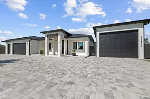 1118 Del Prado Blvd N, Cape Coral, FL 33909 - Photo 2