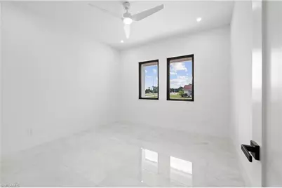 1118 Del Prado Blvd N, Cape Coral, FL 33909 - Photo 26